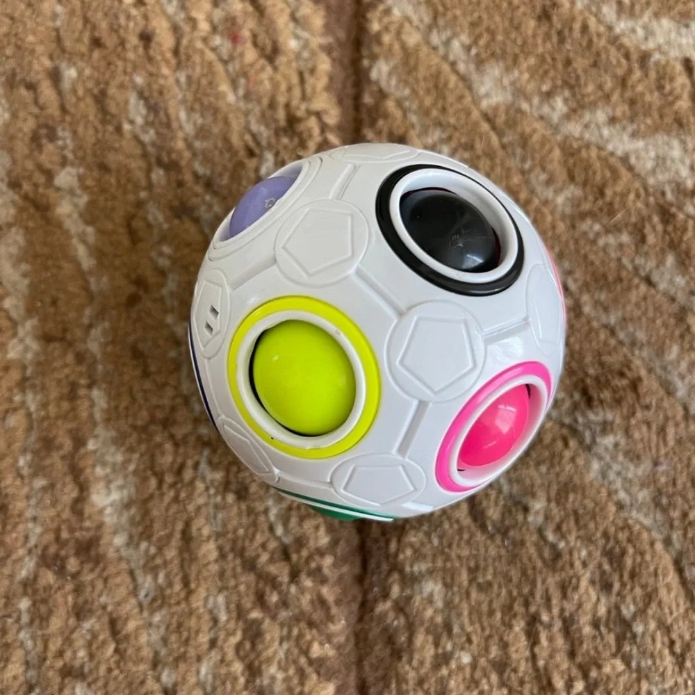 BroMocube Rainbow Fidget Ball Antistress Fidget Cube  Rainbow Puzzle Ball